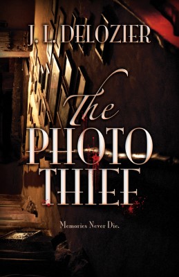 092722-the-photo-thief